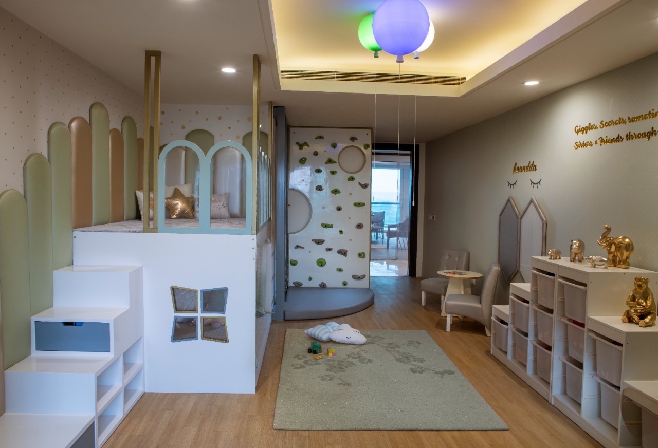 THINKCUTIEFUL designs a playroom for two sisters